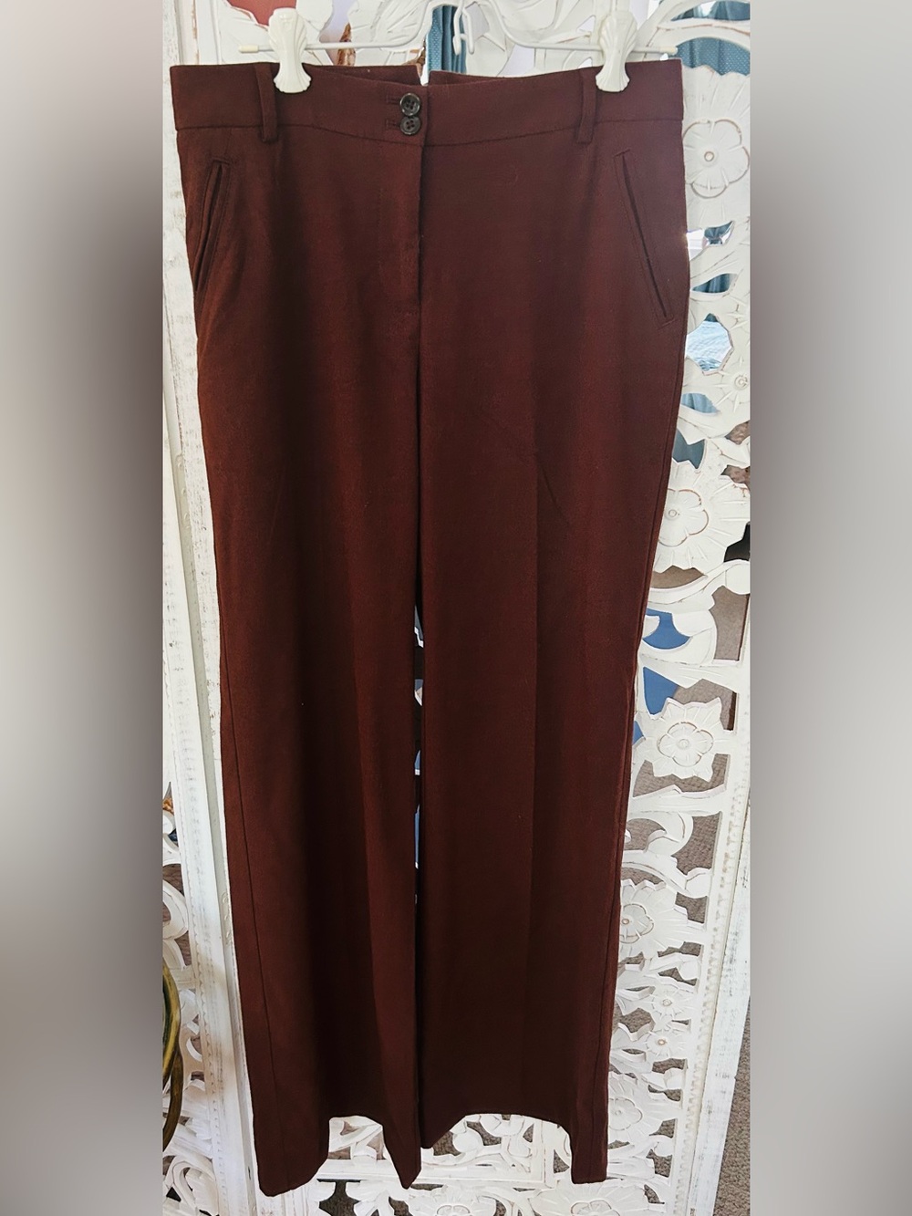 Women’s wide leg pants in burgandy